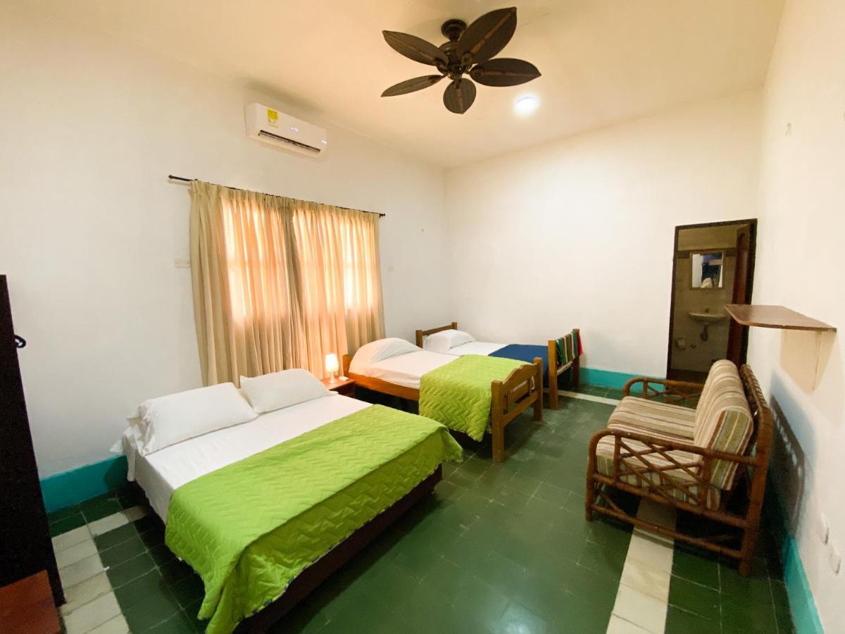 Mansion Bahia Manga Bed & Breakfast Cartagena Exterior foto