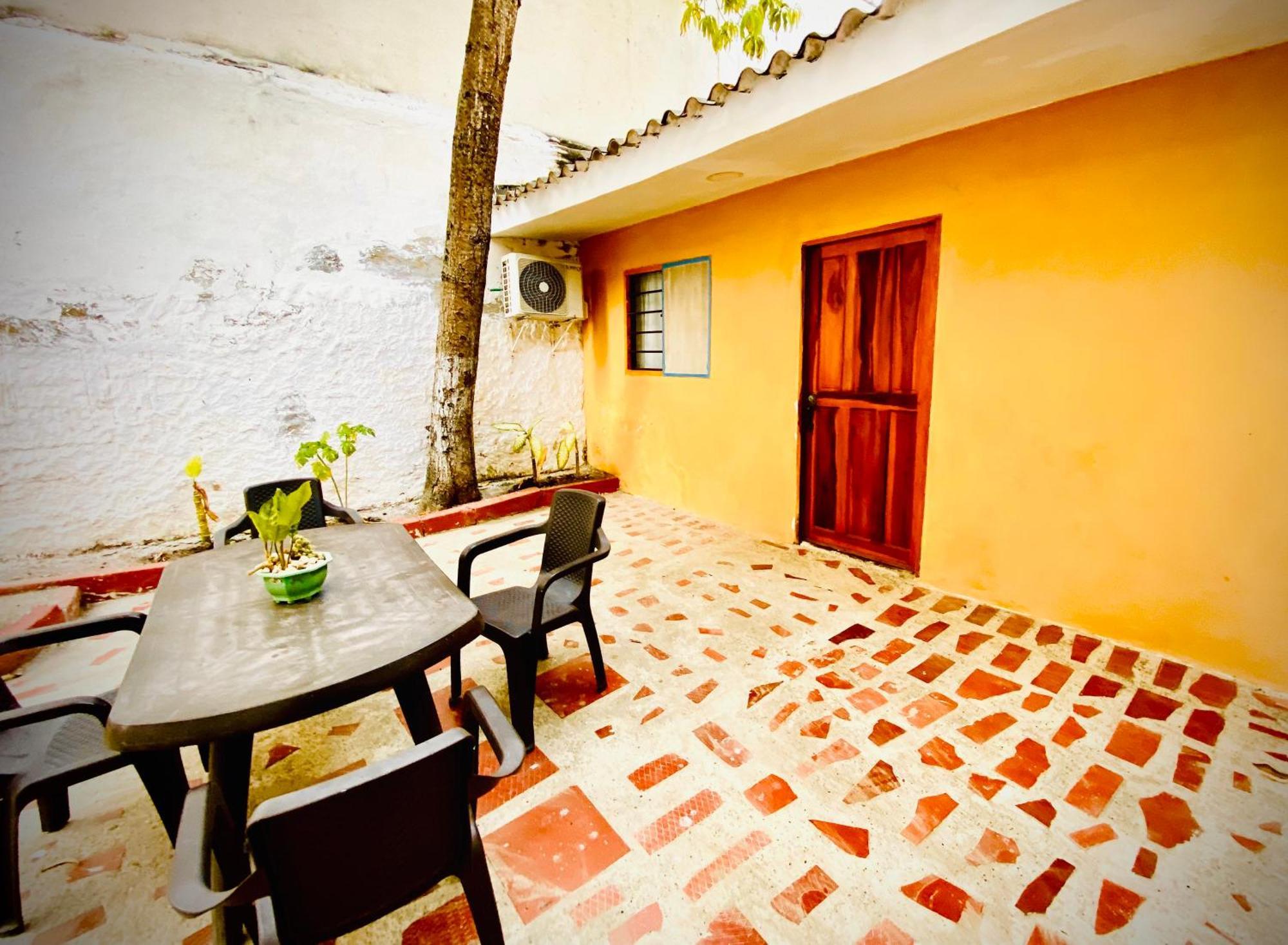 Mansion Bahia Manga Bed & Breakfast Cartagena Exterior foto